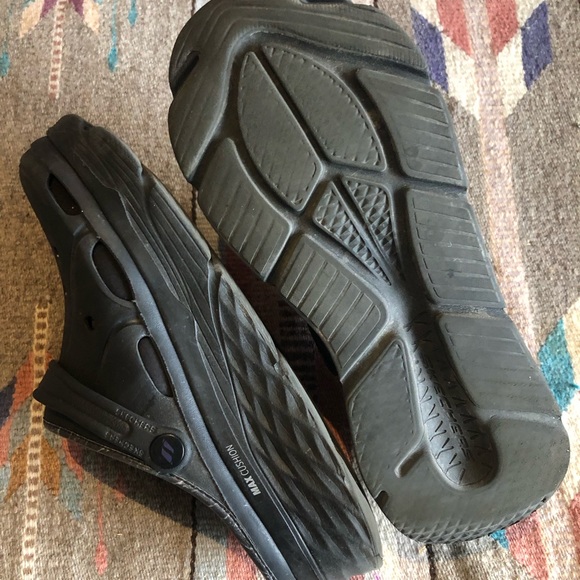 Foamies Skechers Black Size 10 Slip Ons - Picture 10 of 10